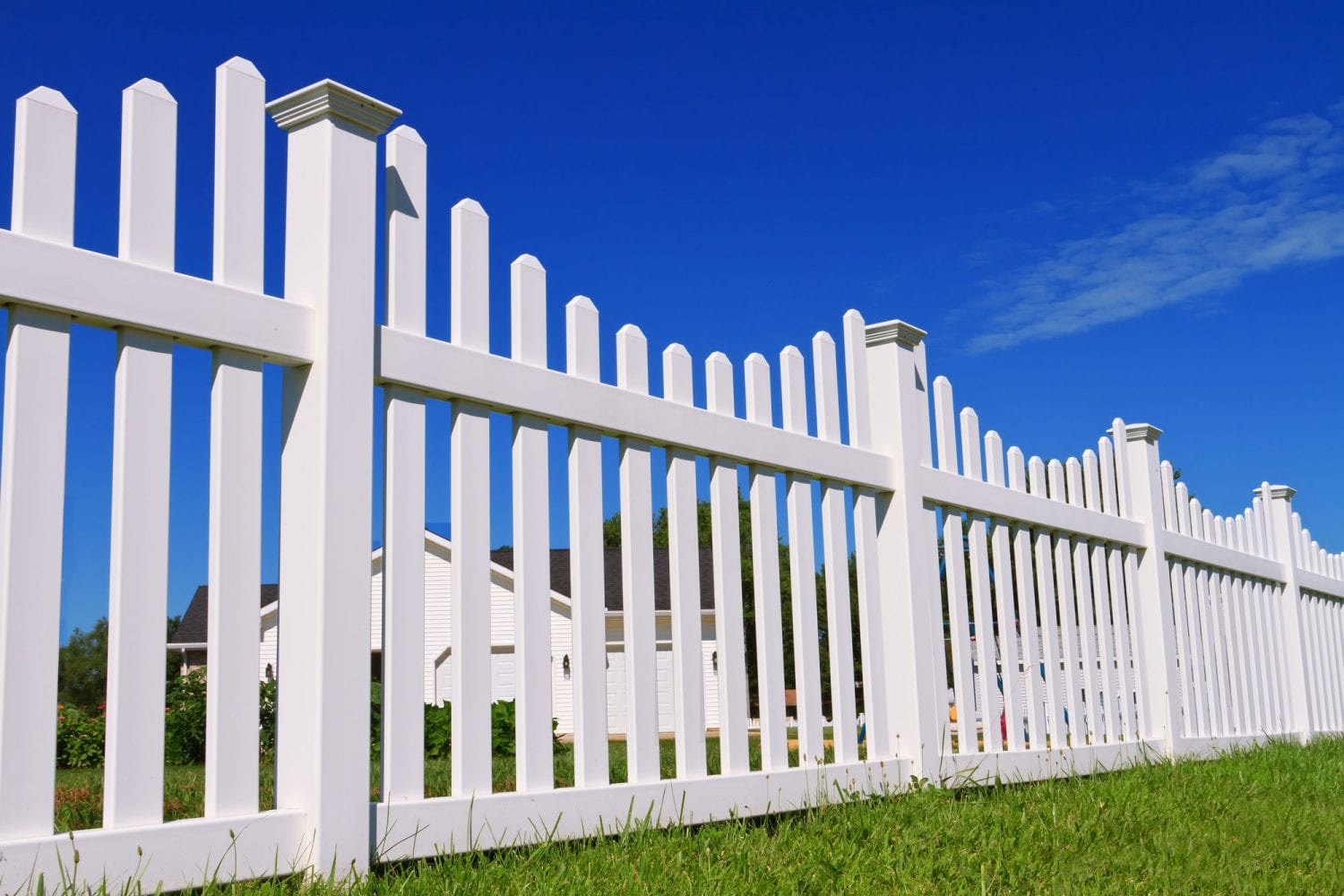 Image of a White Fence